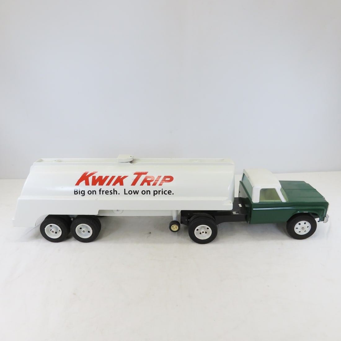 Original Nylint Truck and Kwik Trip Tanker - 6