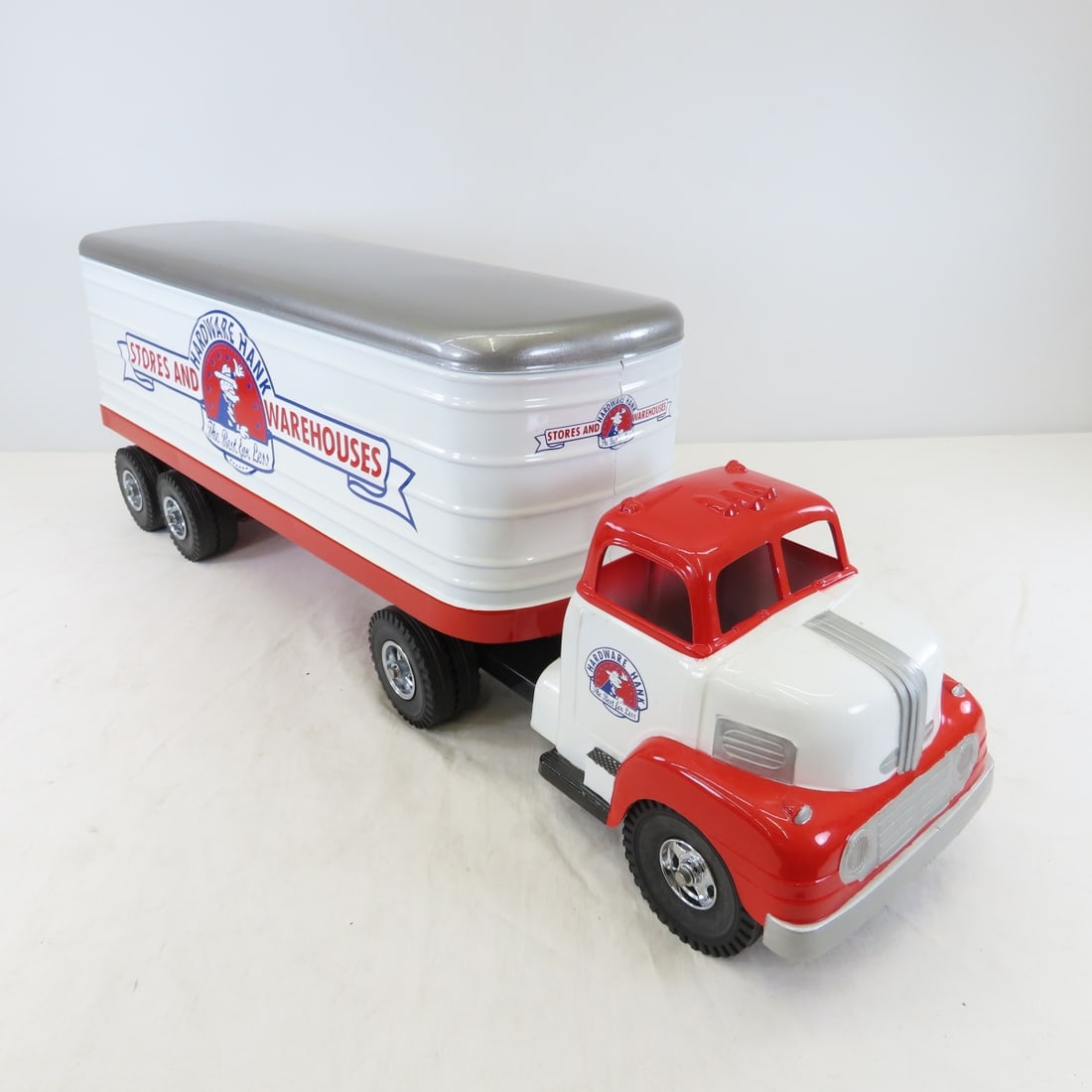 MARX Hardware Hank Truck & Trailer Restored - 7