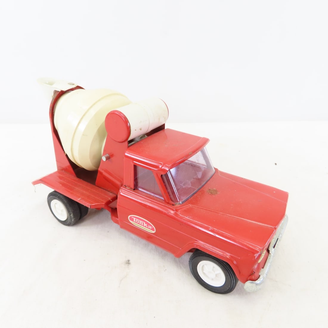 2 1960's Tonka Red Jeep Cement Mixer Trucks - 8