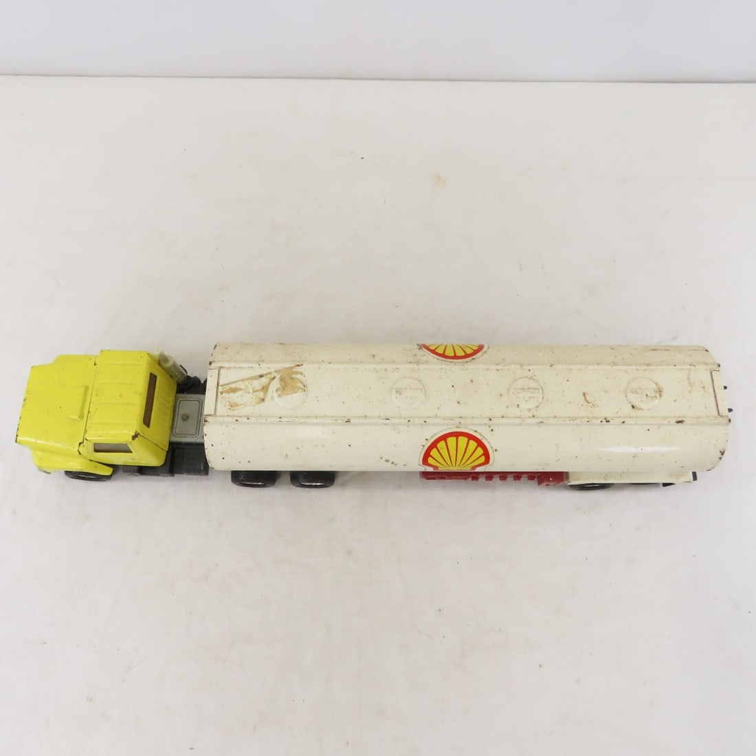 Vintage ERTL Shell Gasoline Tanker Truck - 10