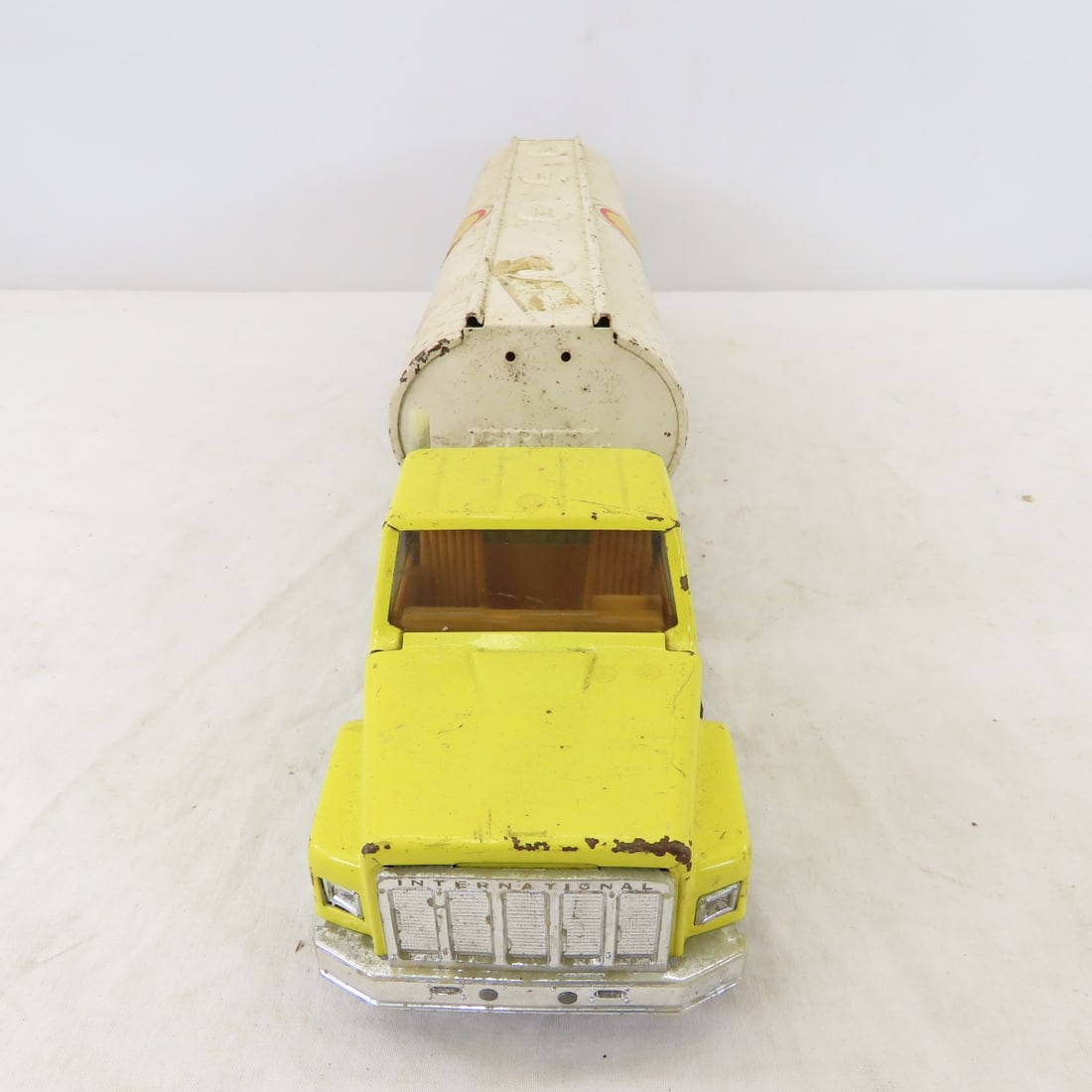 Vintage ERTL Shell Gasoline Tanker Truck - 8