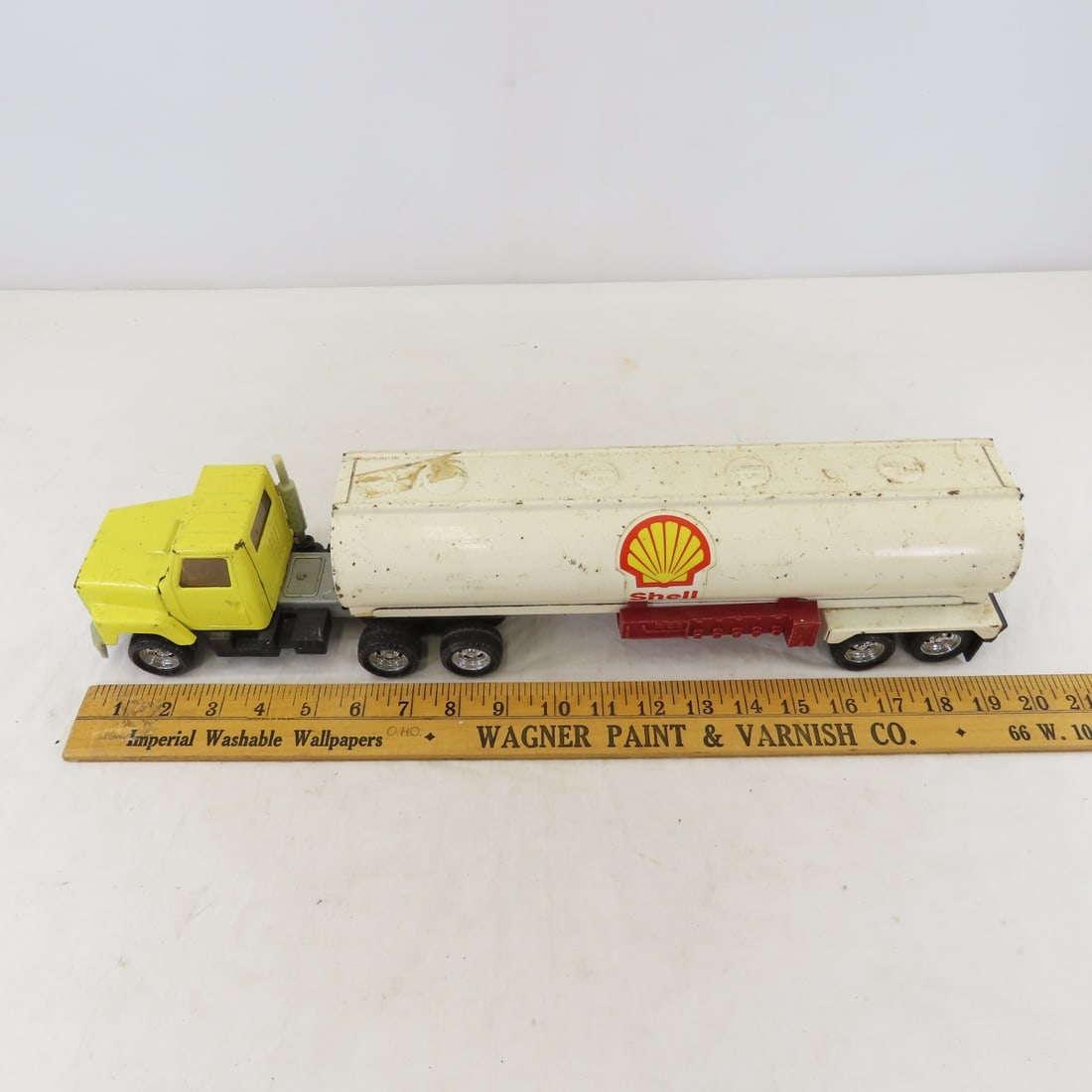 Vintage ERTL Shell Gasoline Tanker Truck - 9