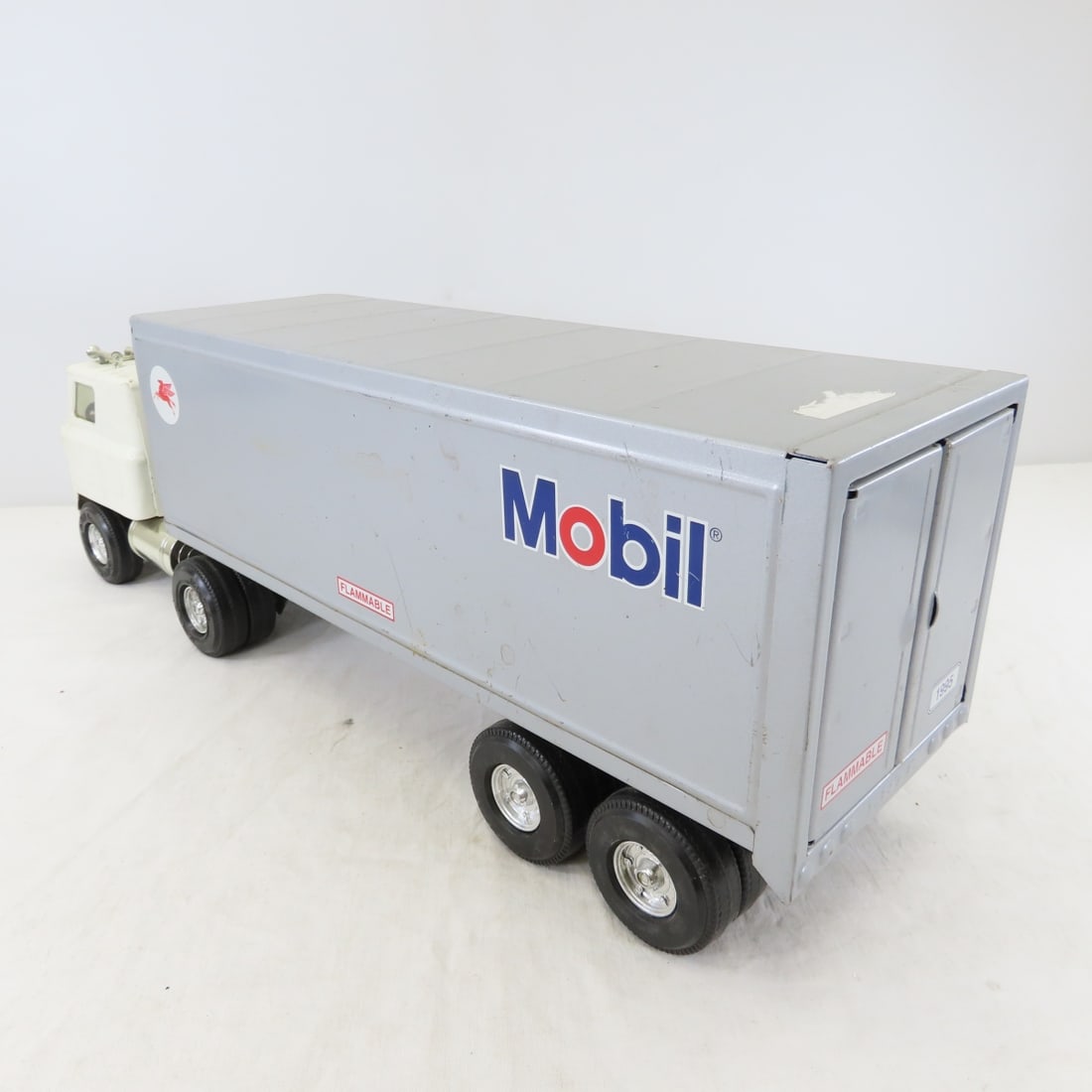 Vintage ERTL Steel Truck & Mobil Oil Trailer - 3