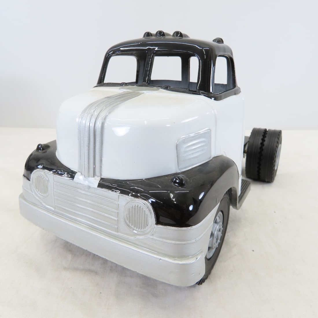 MARX Truck & Carnation Milk MARX Trailer Restored - 12