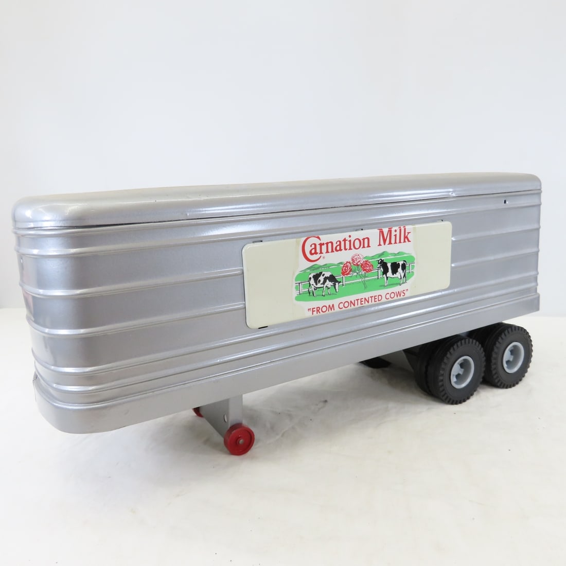 MARX Truck & Carnation Milk MARX Trailer Restored - 17