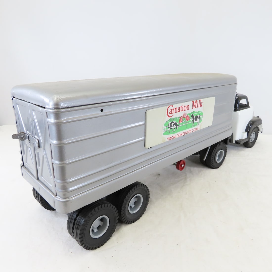 MARX Truck & Carnation Milk MARX Trailer Restored - 5