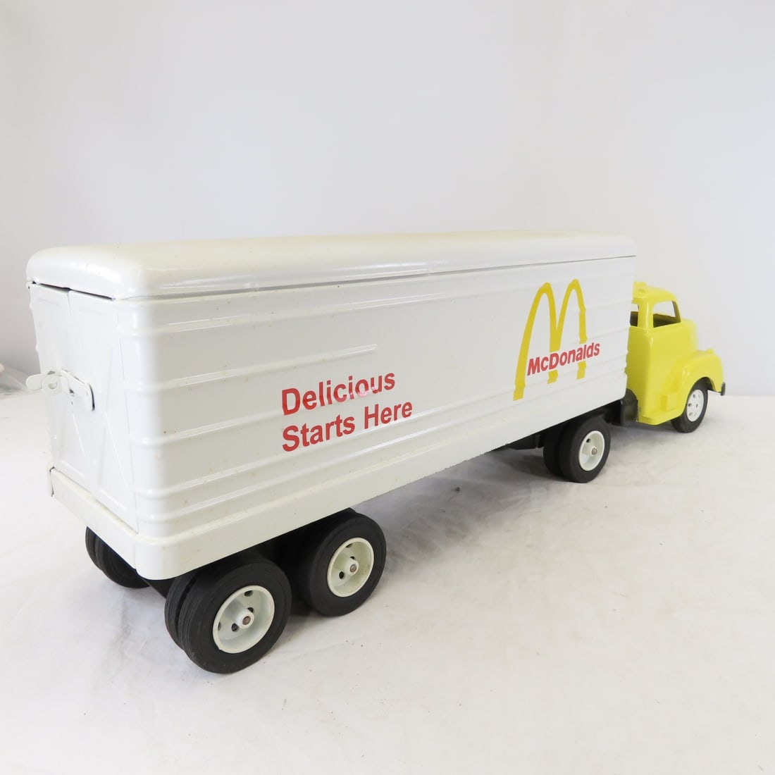 MARX Truck & McDonald's MARX Trailer Restored - 5