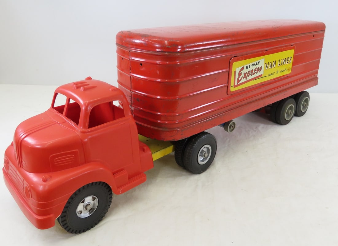 Original MARX Truck & MARX HI-WAY Express Trailer (1 of 20)
