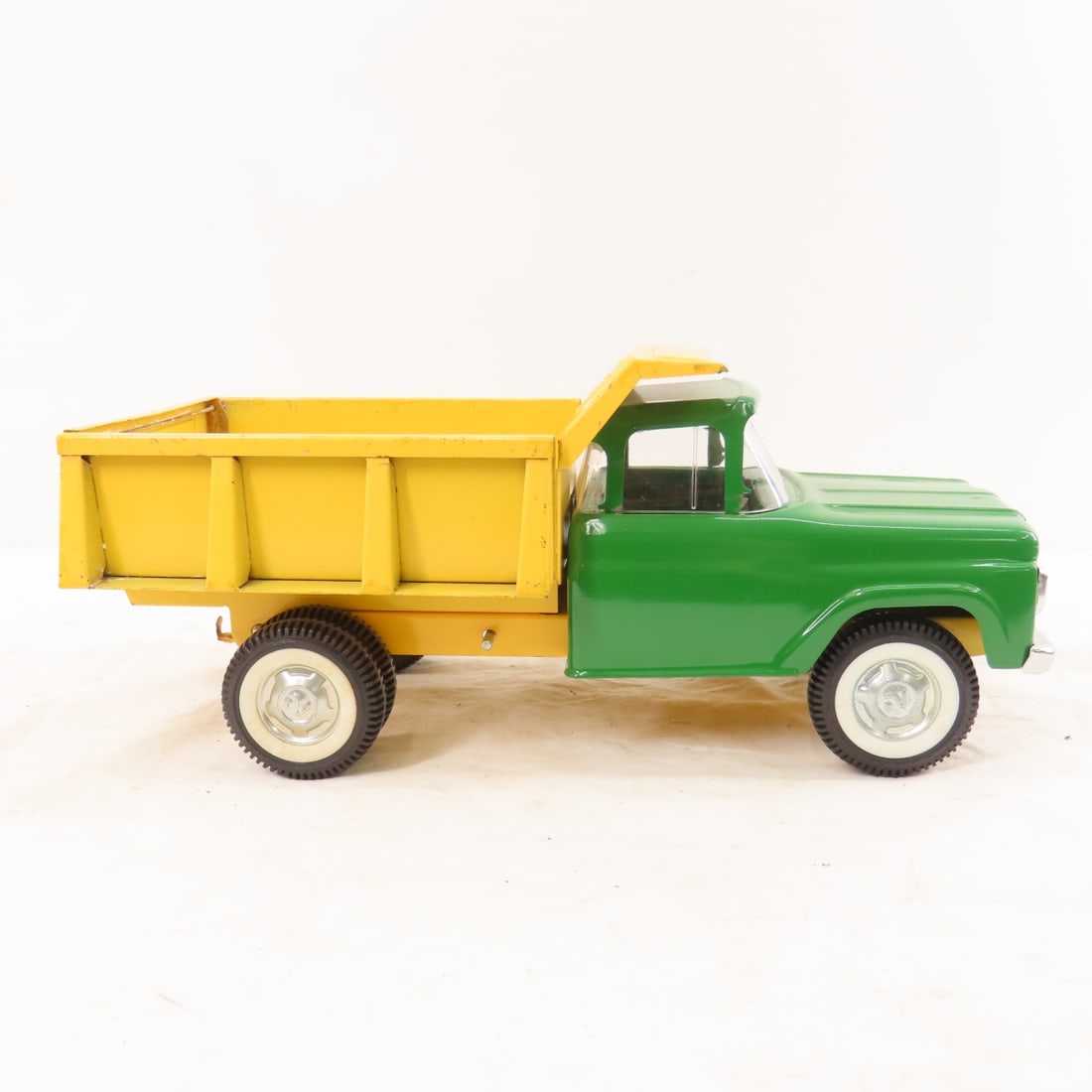 2 Nylint Ford Dump Trucks- Some Restoration - 7