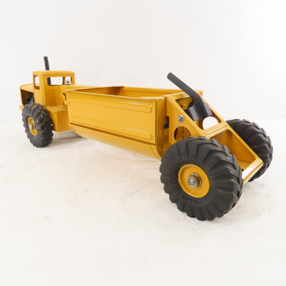 1950's Nylint Tournahopper Bottom Dump Truck - 3