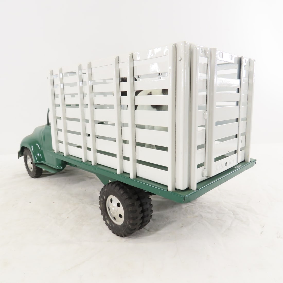 Tonka Cattle Hauler and Custom R-190 Flatbed - 4
