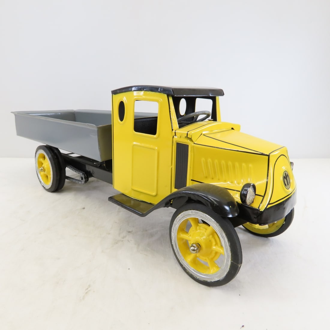 Custom Painted Pressed Steel Mack Dump Truck - 7