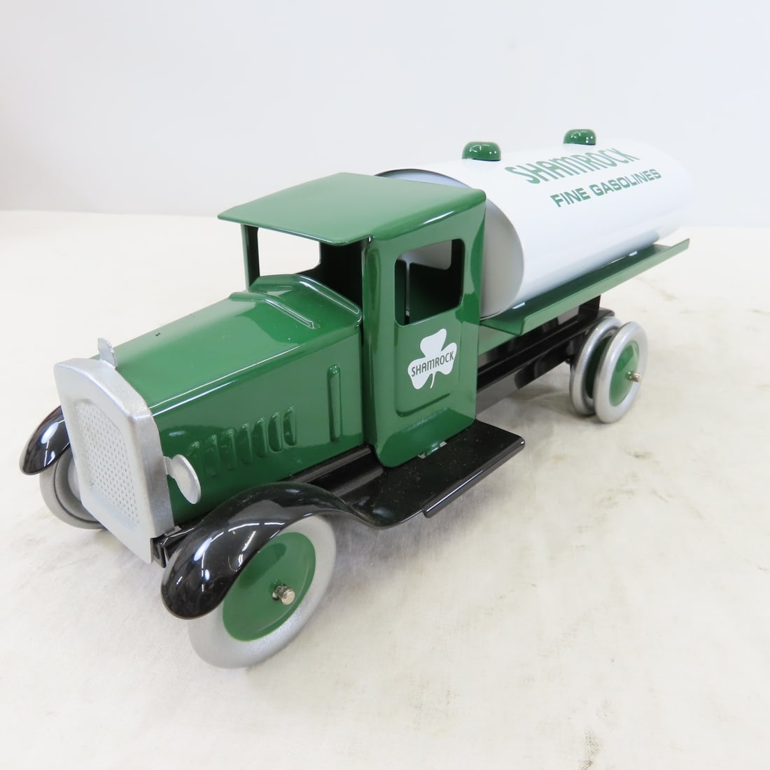 3 SpecCast Tanker Trucks- Shell, Texaco & Shamrock - 10