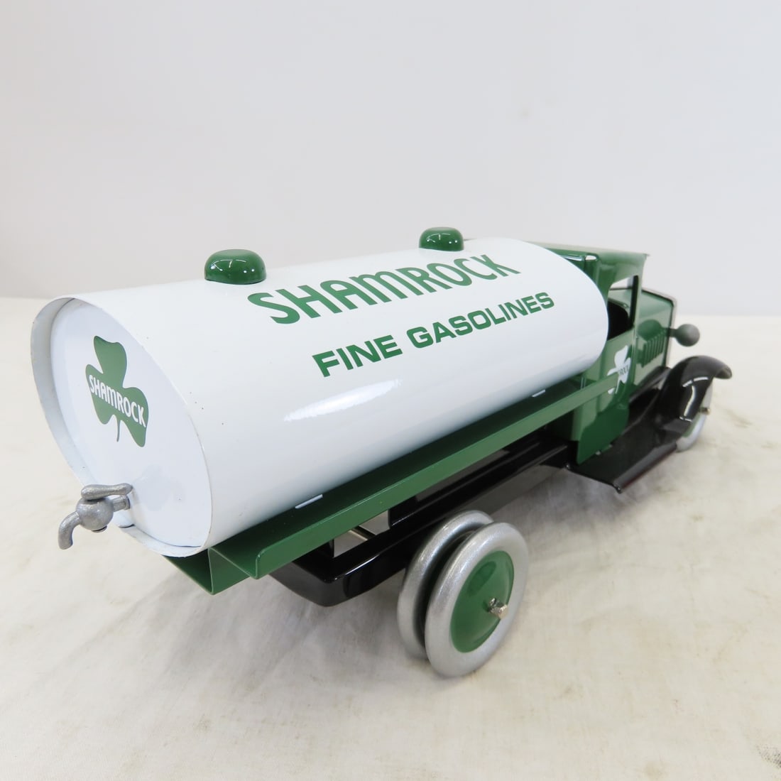 3 SpecCast Tanker Trucks- Shell, Texaco & Shamrock - 14