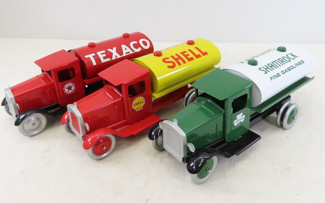3 SpecCast Tanker Trucks- Shell, Texaco & Shamrock (1 of 20)