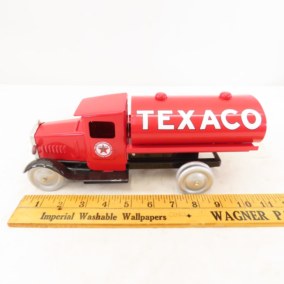 3 SpecCast Tanker Trucks- Shell, Texaco & Shamrock - 3