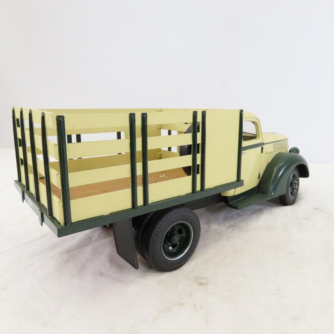 1940 Ford Stake Truck- Highway 61 Collectibles - 5