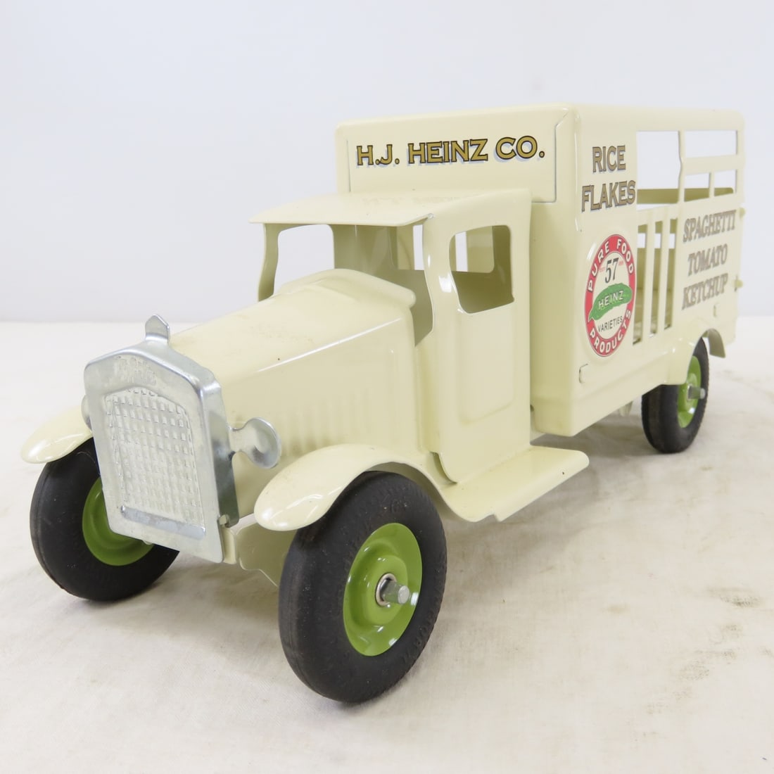 Gearbox Metalcraft 1930's Heinz Delivery Truck (1 of 13)