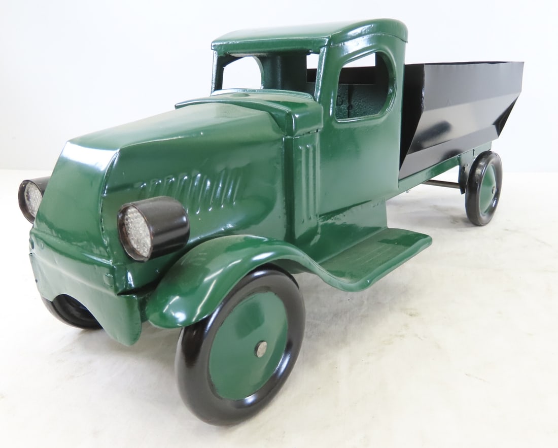 Scratch Built Pressed Steel Slide Door Truck: Scratch Built Pressed Steel Slide Door Truck - LOT SIZE: 20x8x7", 4 LBS All information and photos are intended to be as accurate as possible, but errors are possible. No item may be returned or refus