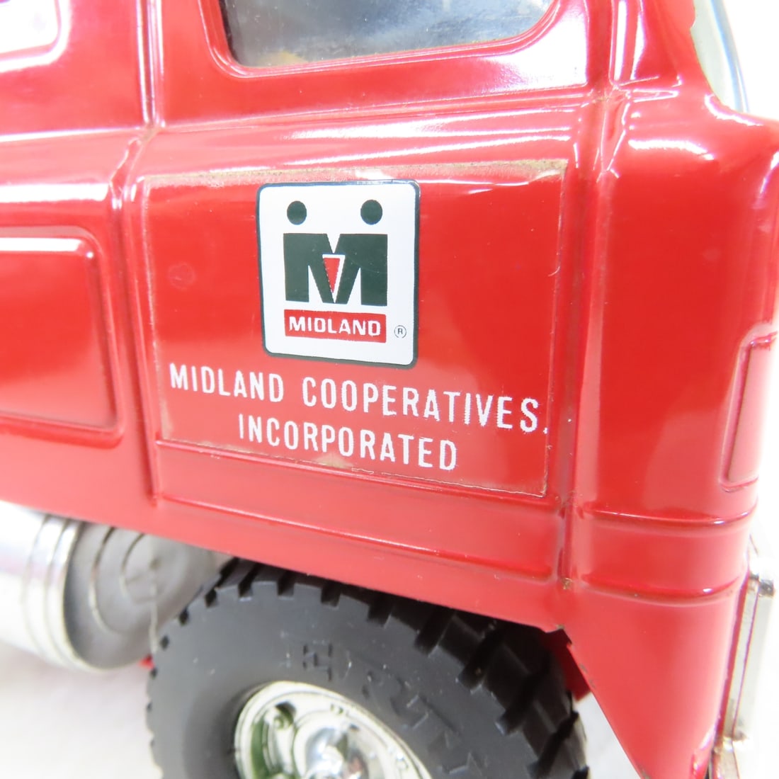 Original ERTL COE Midland Cooperative Tanker Truck - 13
