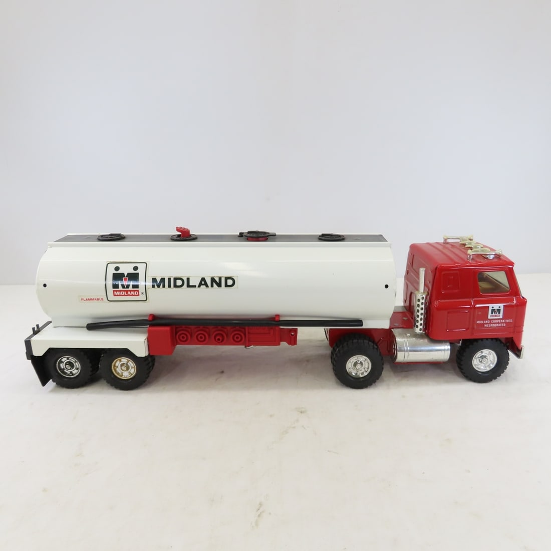 Original ERTL COE Midland Cooperative Tanker Truck - 6