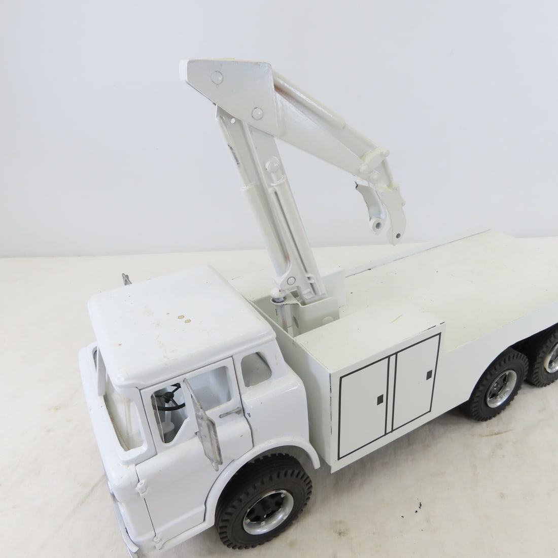 Scratch Built Utility Lift Truck- Incomplete - 12