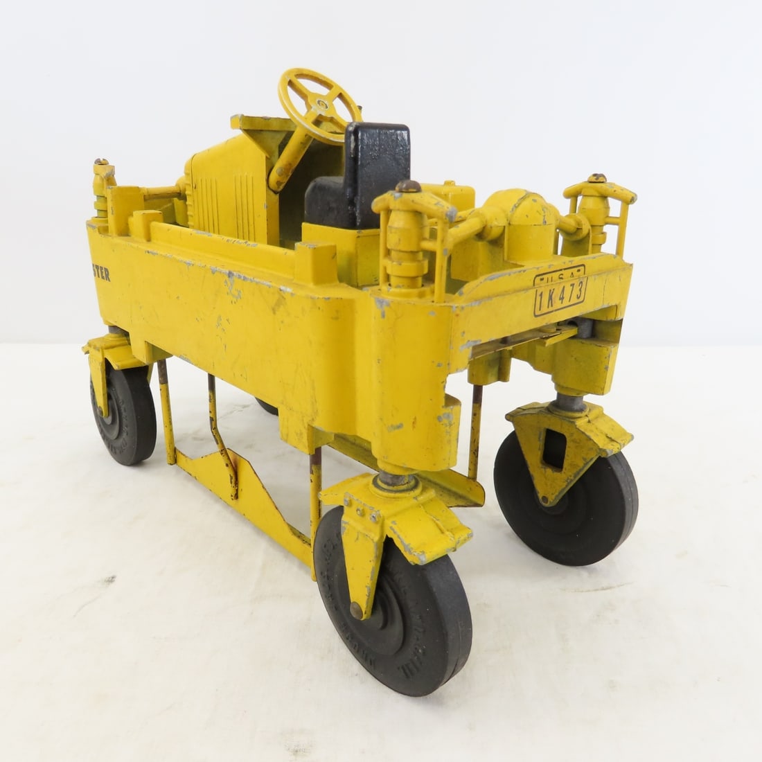 Original 1950's Druge Straddle Lumber Hauler - 3