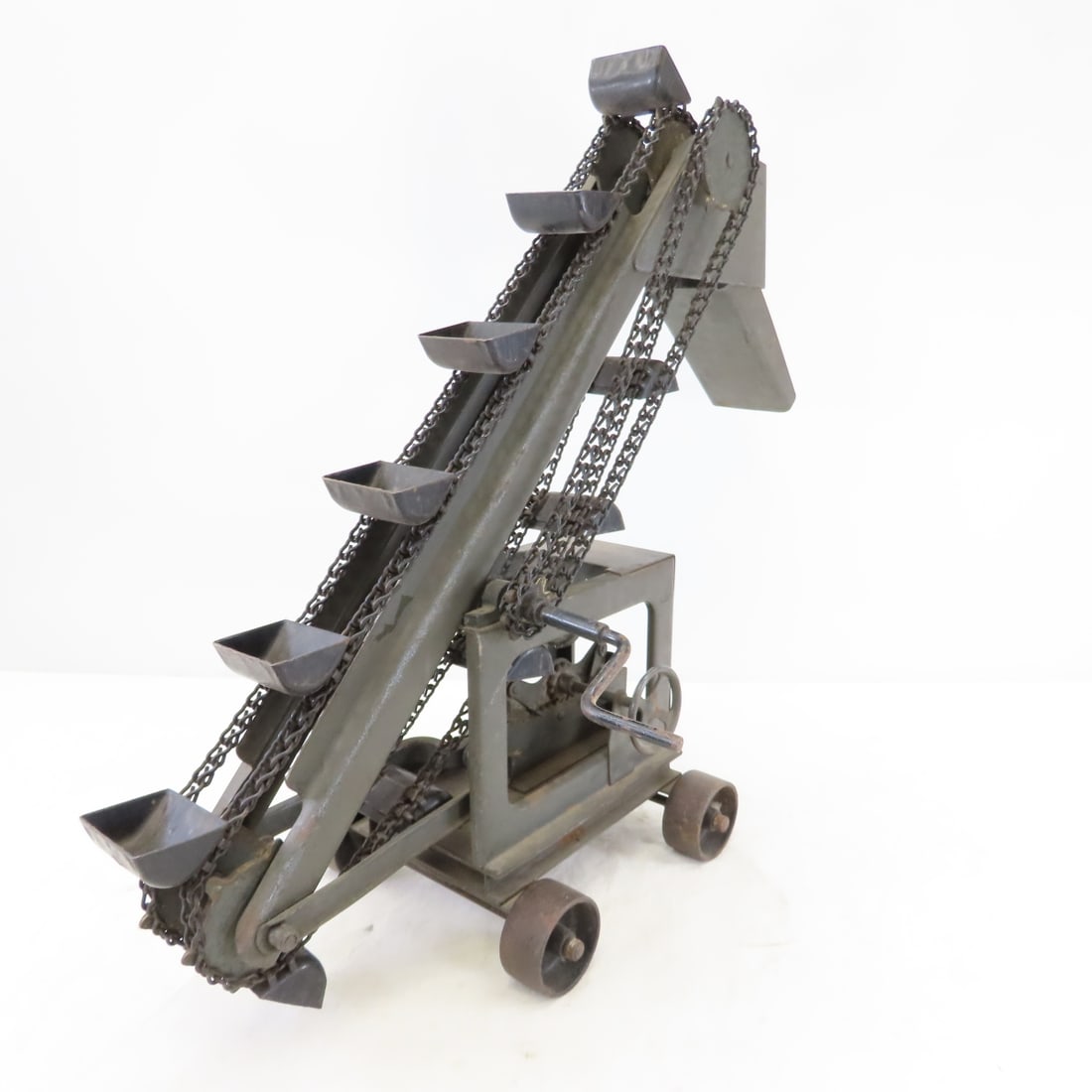 Original 1920's Buddy L Steel Sand Loader - 6