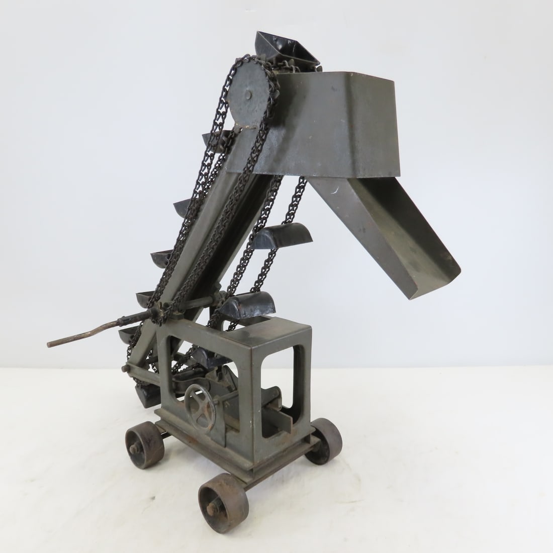 Original 1920's Buddy L Steel Sand Loader - 8