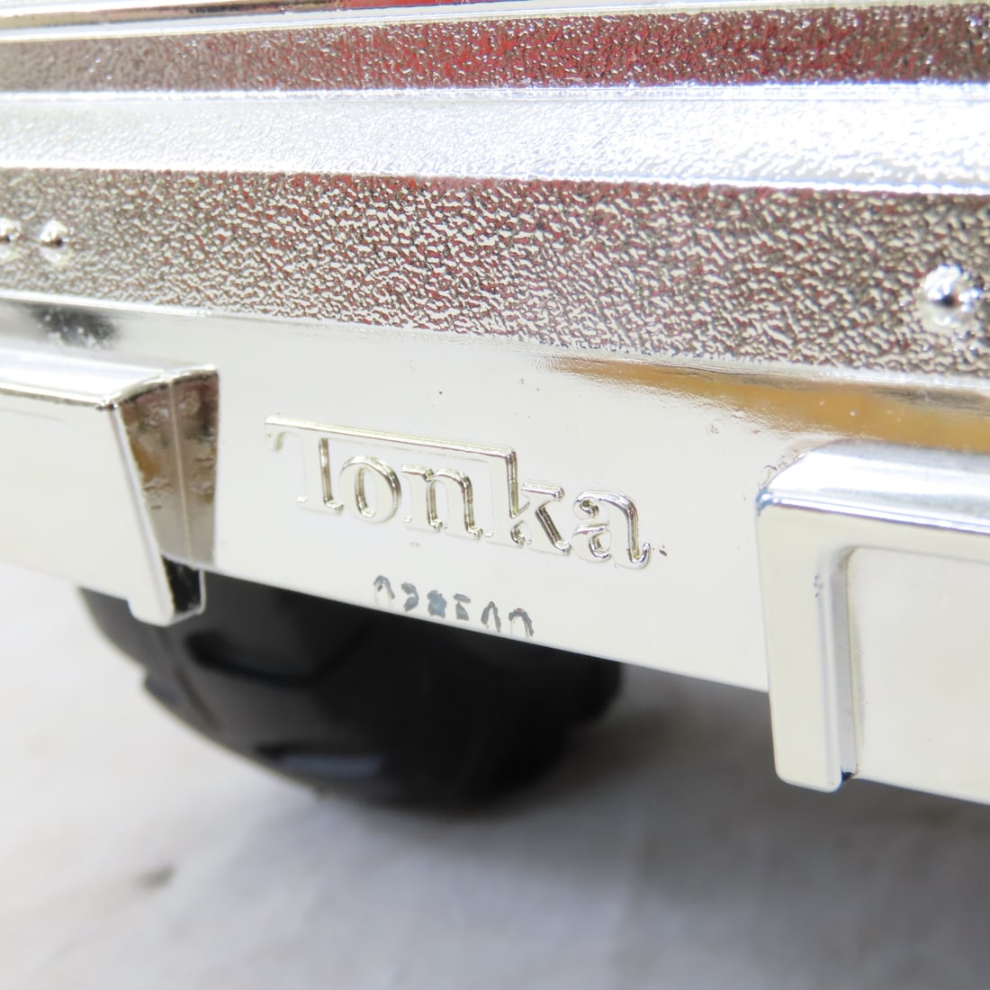 25th Anniversary Silver Mighty Tonka Dump Truck - 14