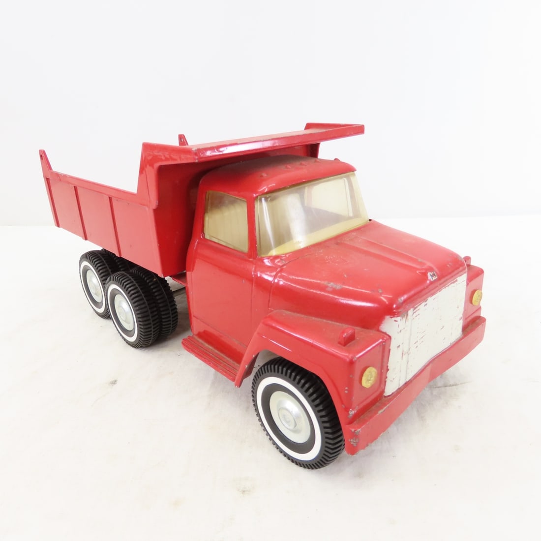 Original ERTL International Dump Truck - 7