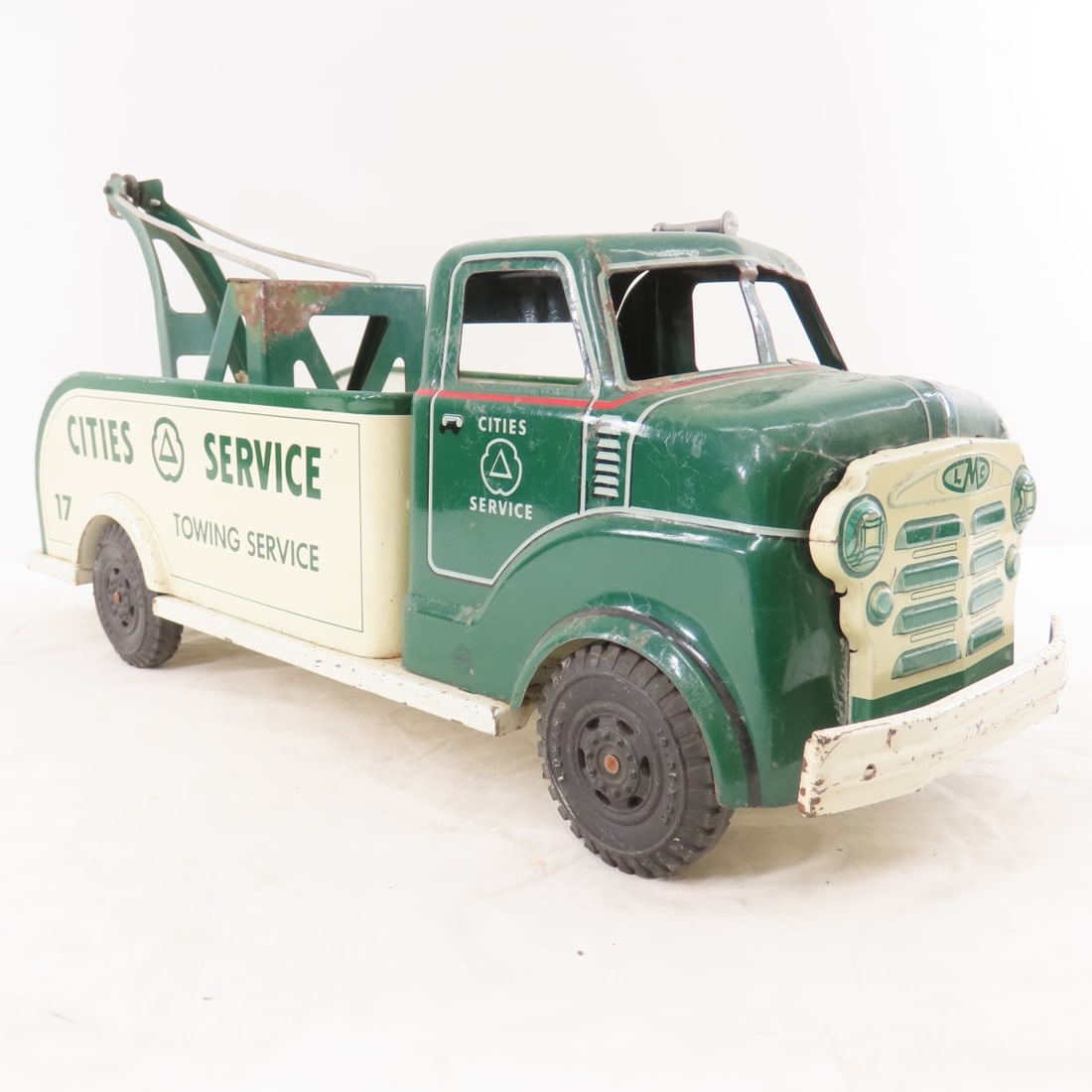 Original LUMAR Cities Service Steel Tow Truck - 7