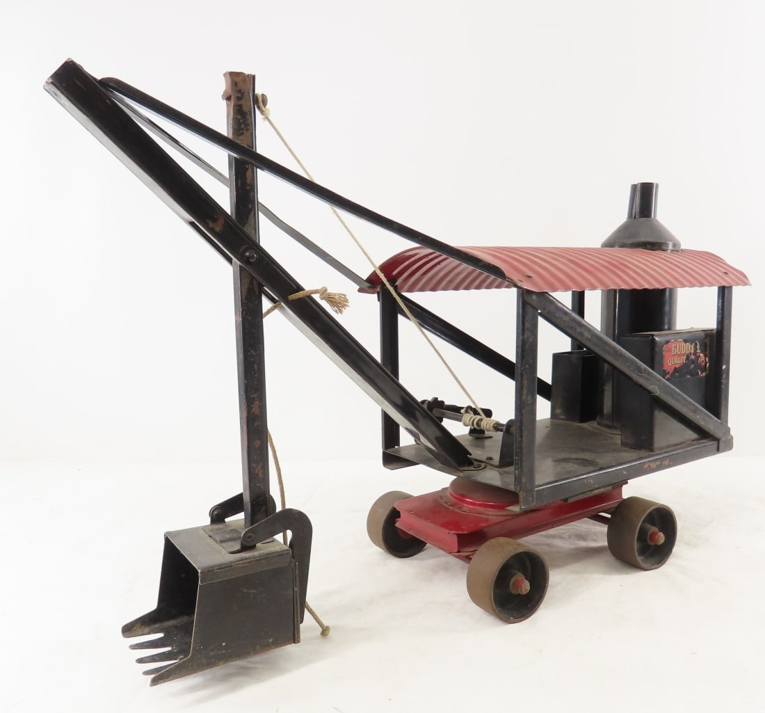 Original 1926 Buddy L Pressed Steel Steam Shovel: Original 1926 Buddy L Pressed Steel Steam Shovel - by Moline pressed steel, no rope, LOT SIZE: 23x15x9", 6 LBS All information and photos are intended to be as accurate as possible, but errors are