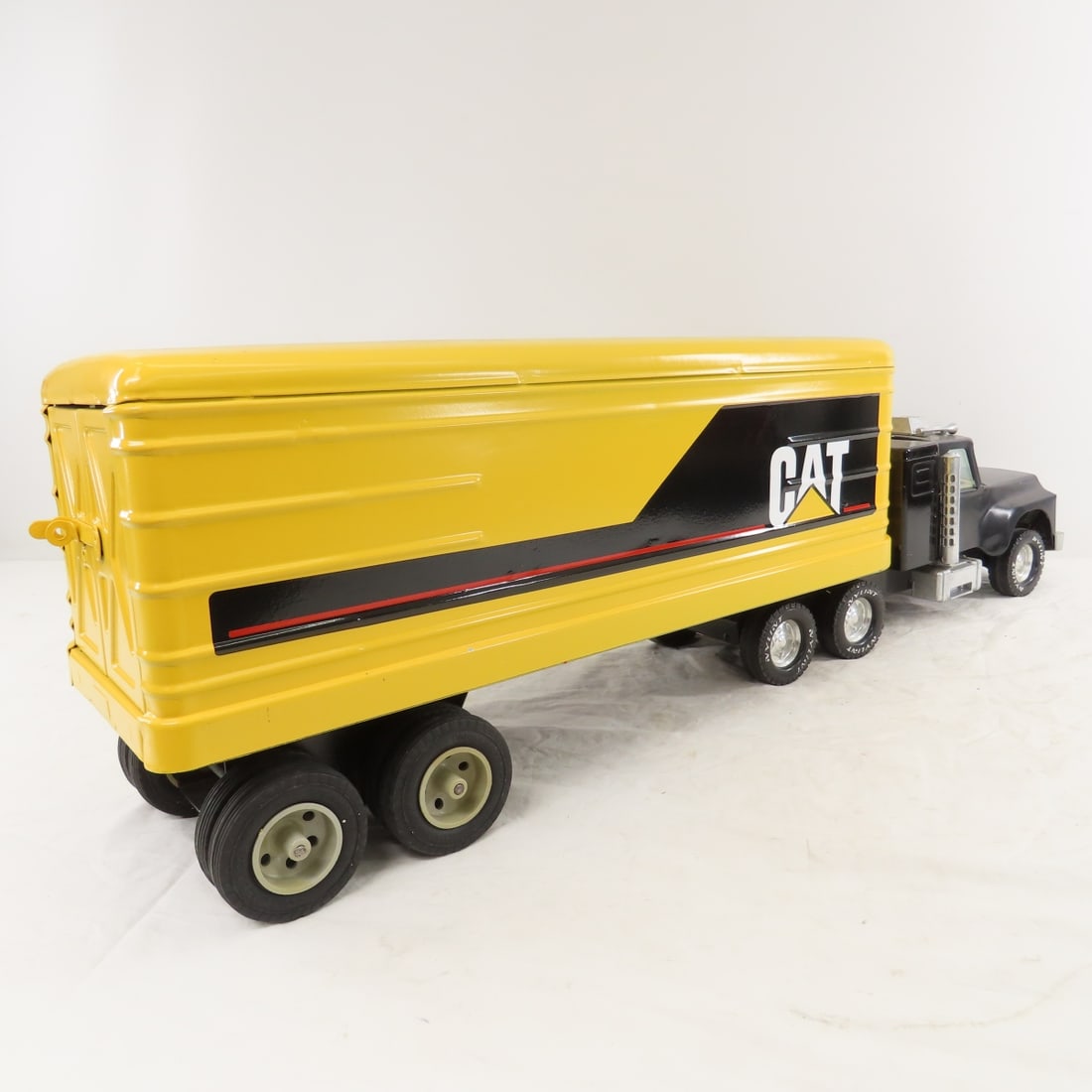 Nylint Truck with Restored MARX CAT Trailer - 5