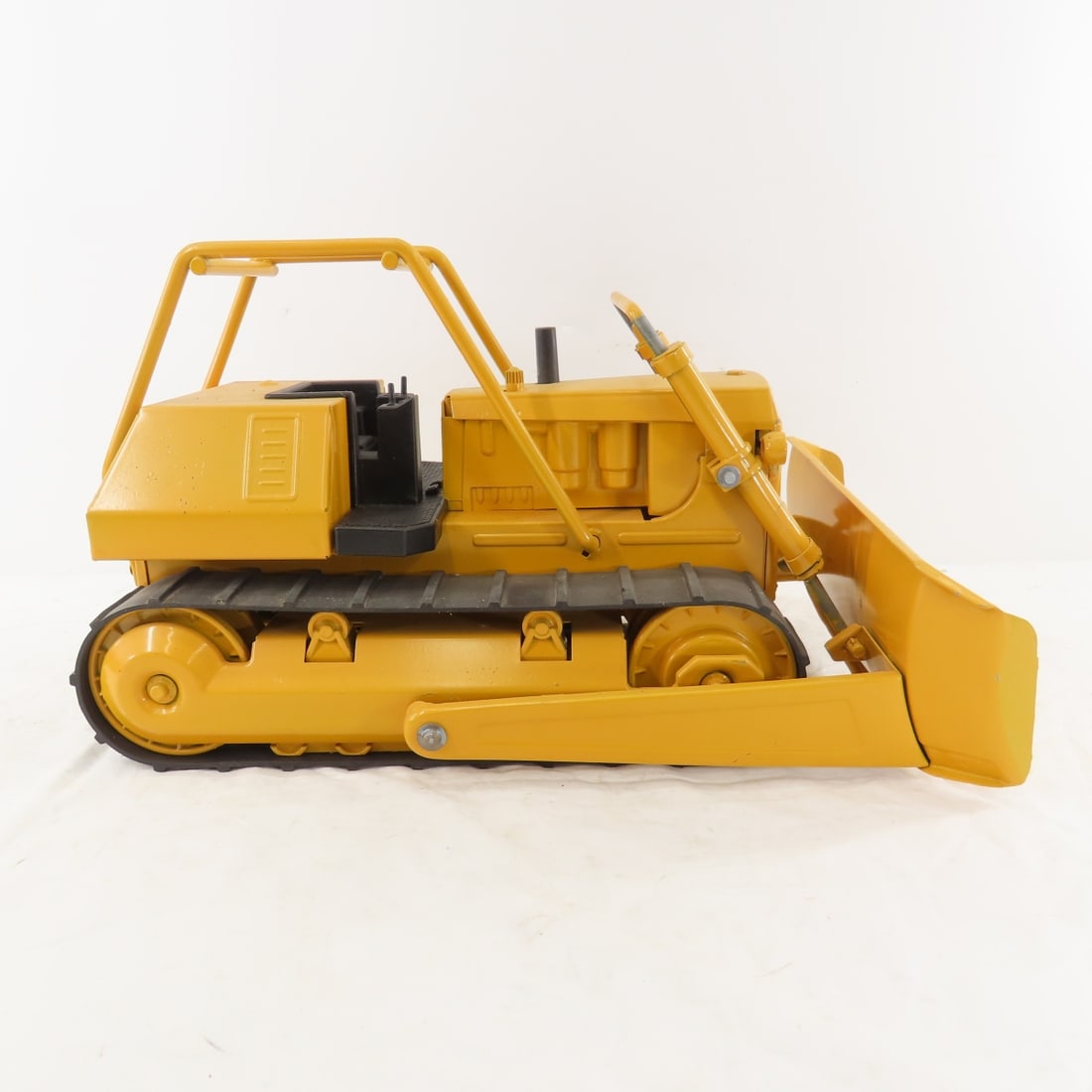 1970's Mighty Tonka T-9 Bulldozer- Restored - 6