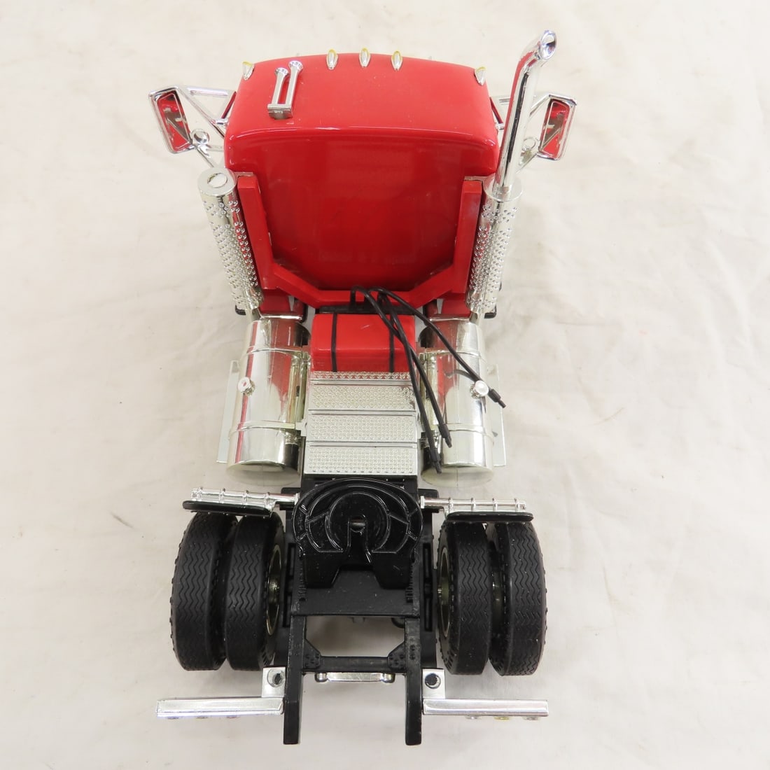 1996 ERTL 1954 Budweiser Truck & Trailer - 12