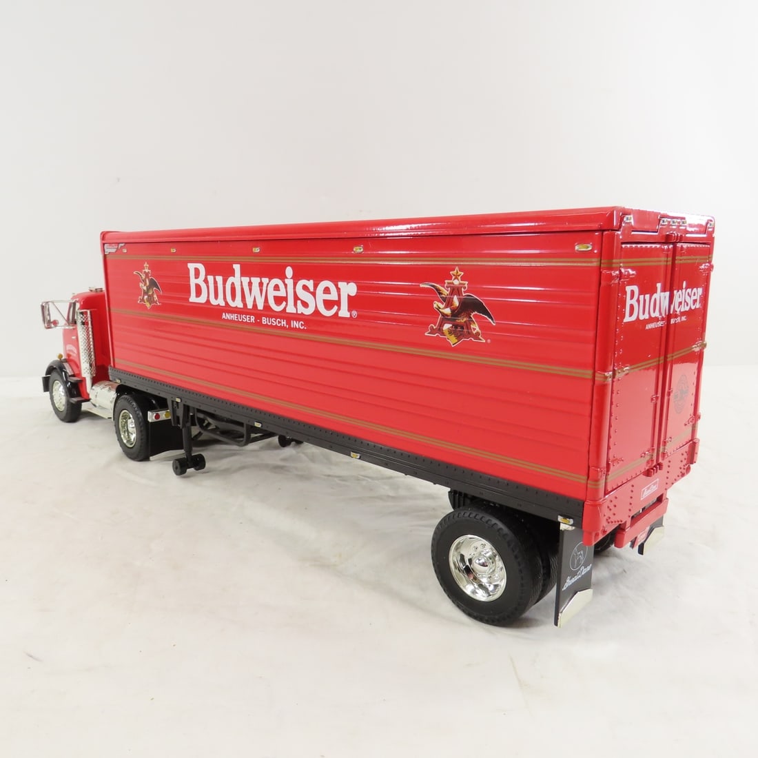 1996 ERTL 1954 Budweiser Truck & Trailer - 3