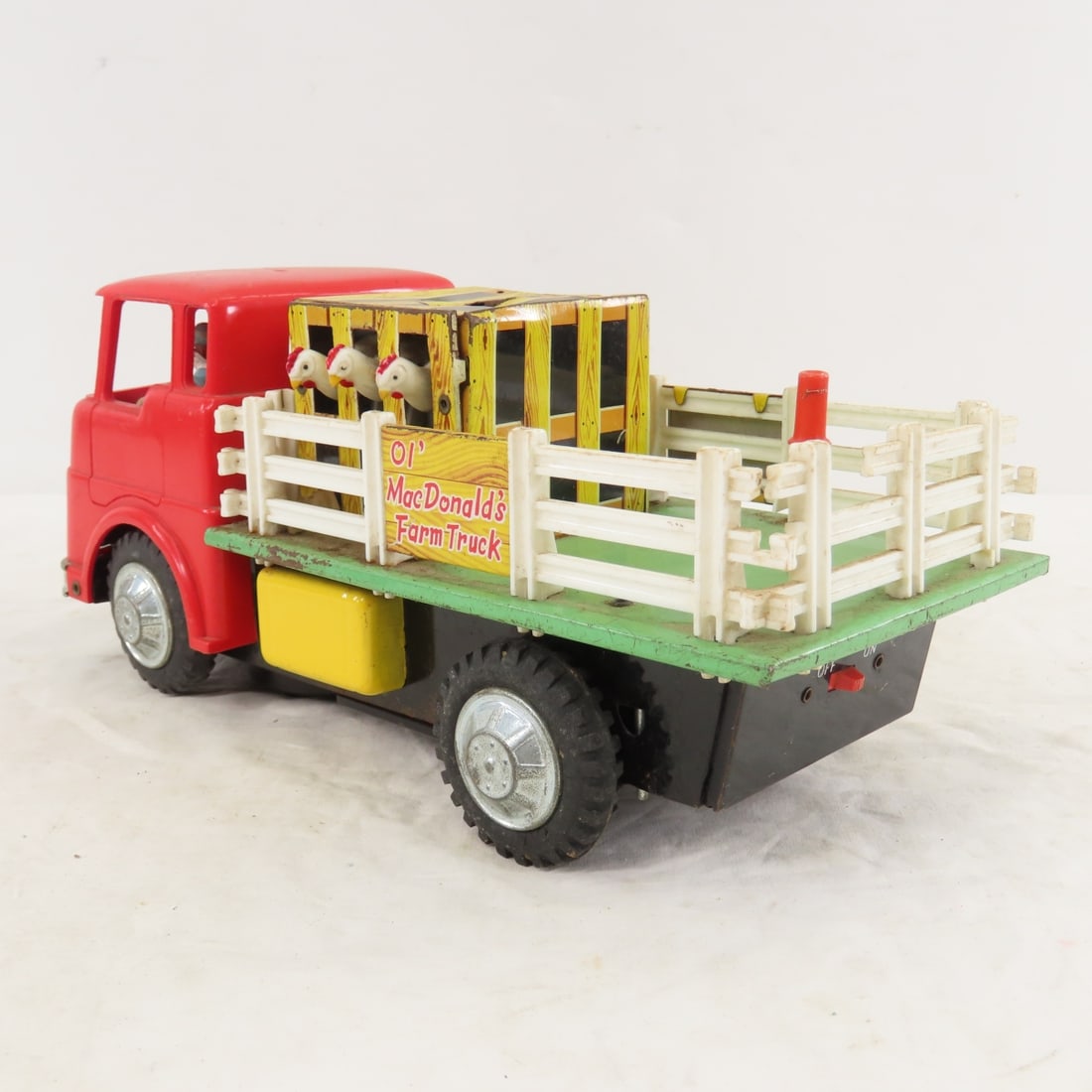 Vintage Bump n' Go Ol' MacDonald's Farm Truck - 3