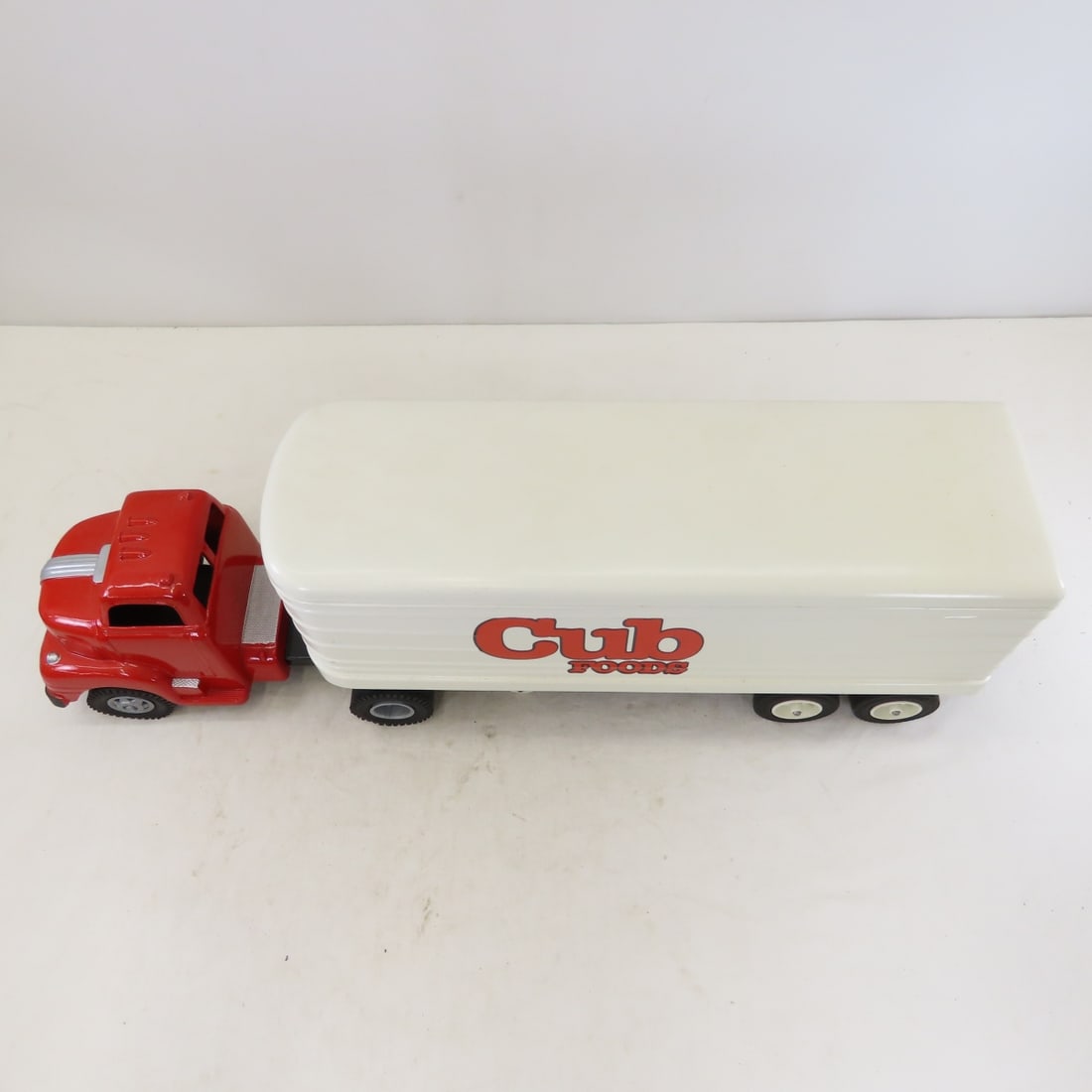 MARX Truck & Custom Cub Foods Trailer Restored - 9