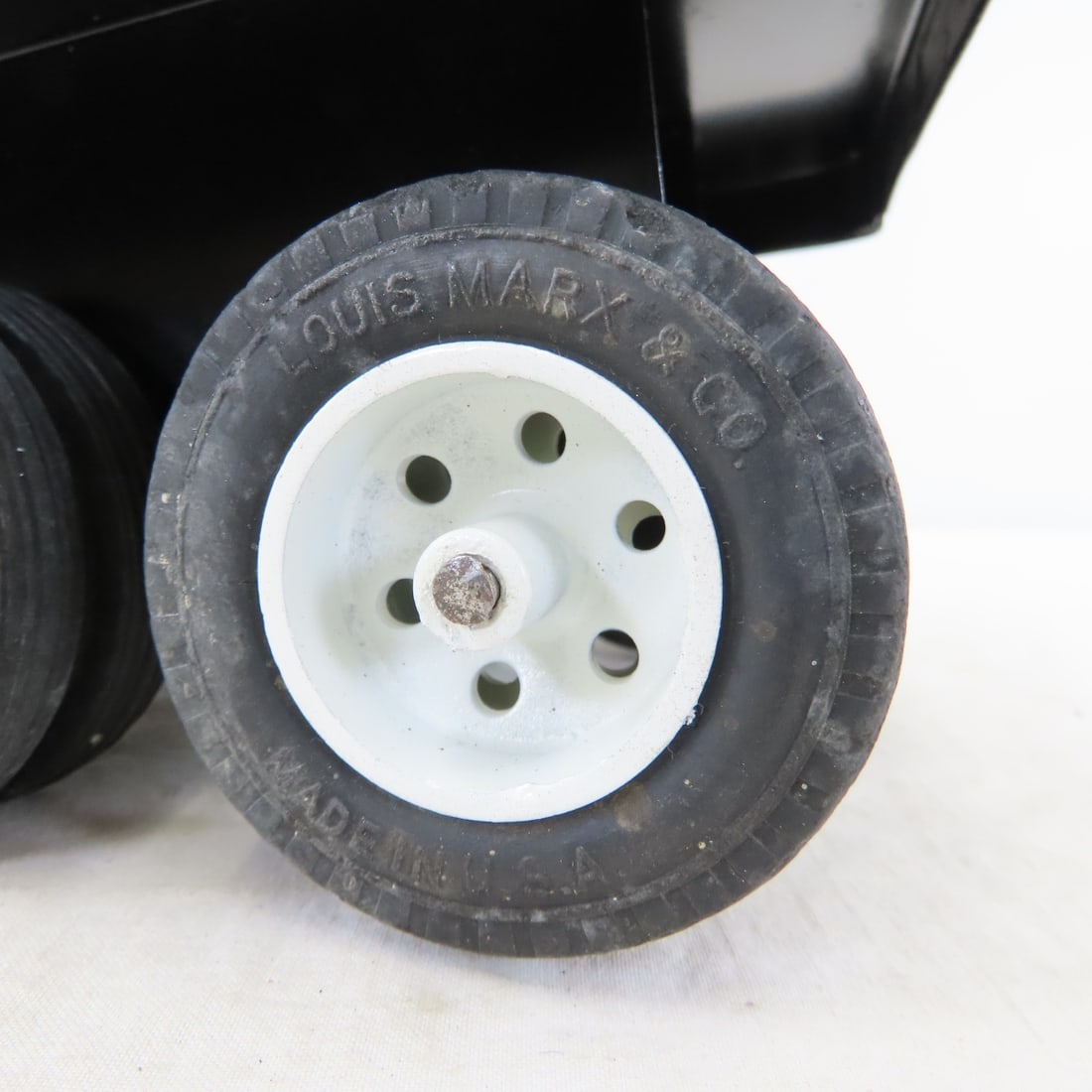 ERTL Truck & Custom Bison Trailer Restored - 17