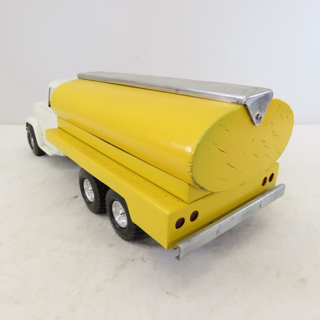 ERTL 594 Truck with Custom Wood Tanker - 3
