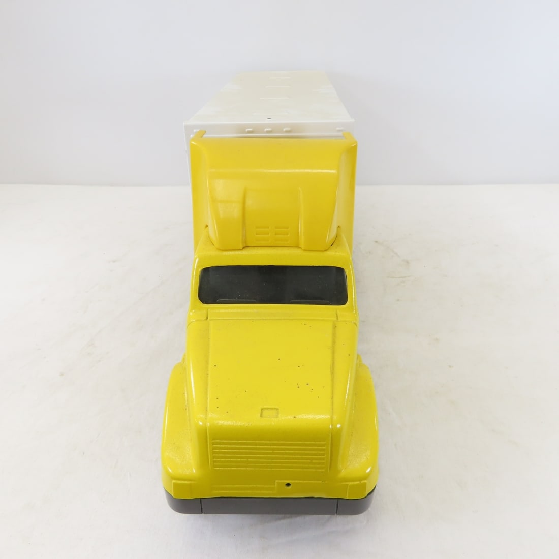ERTL Pennzoil Truck & Nylint SuperValu Trailer - 8
