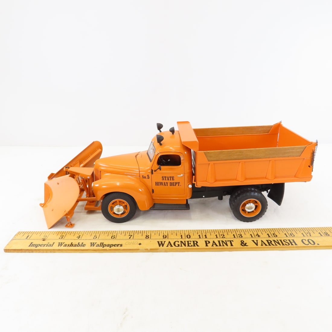 International K-5 with Baker V Plow Truck - 2