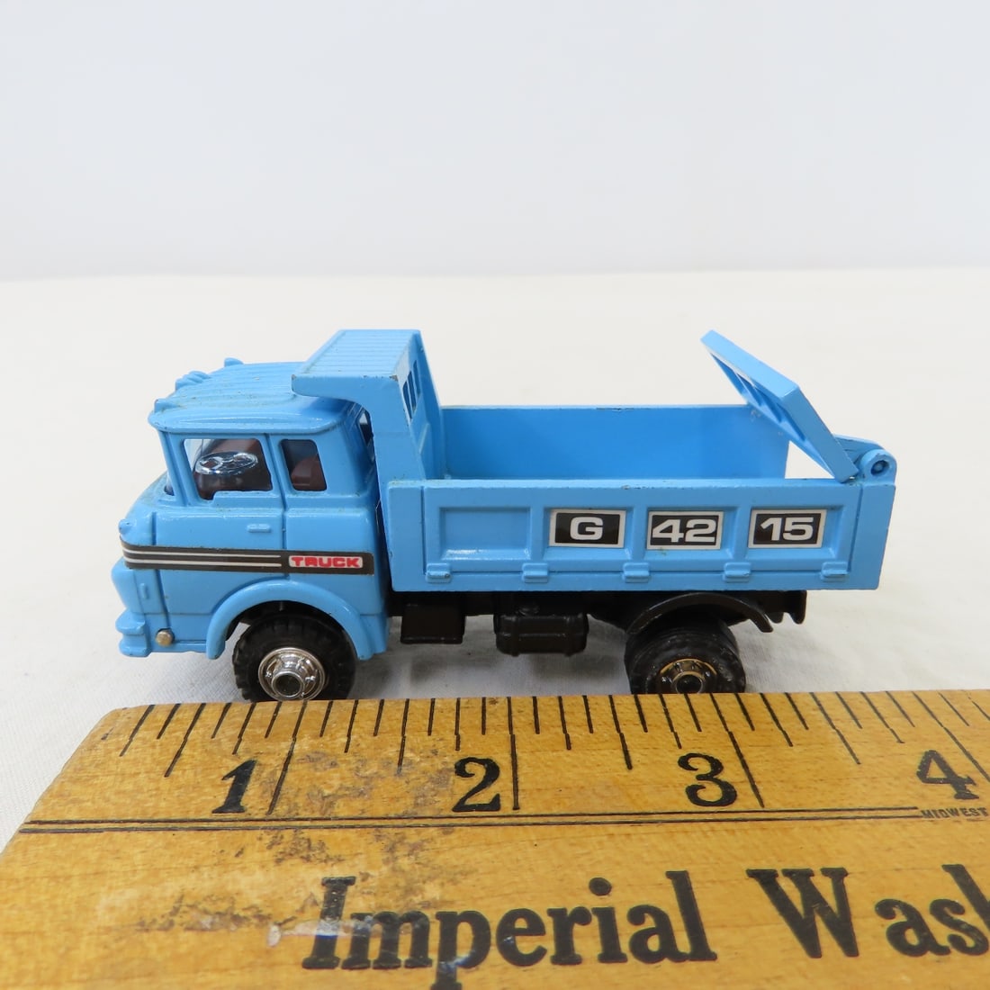 12 Shinsei Mini Power Diecast Japan 1:64 - 5