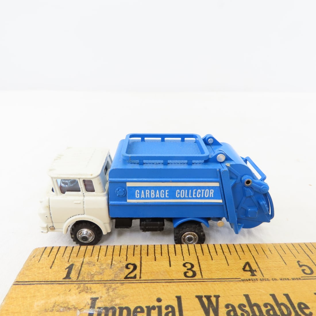 12 Shinsei Mini Power Diecast Japan 1:64 - 7