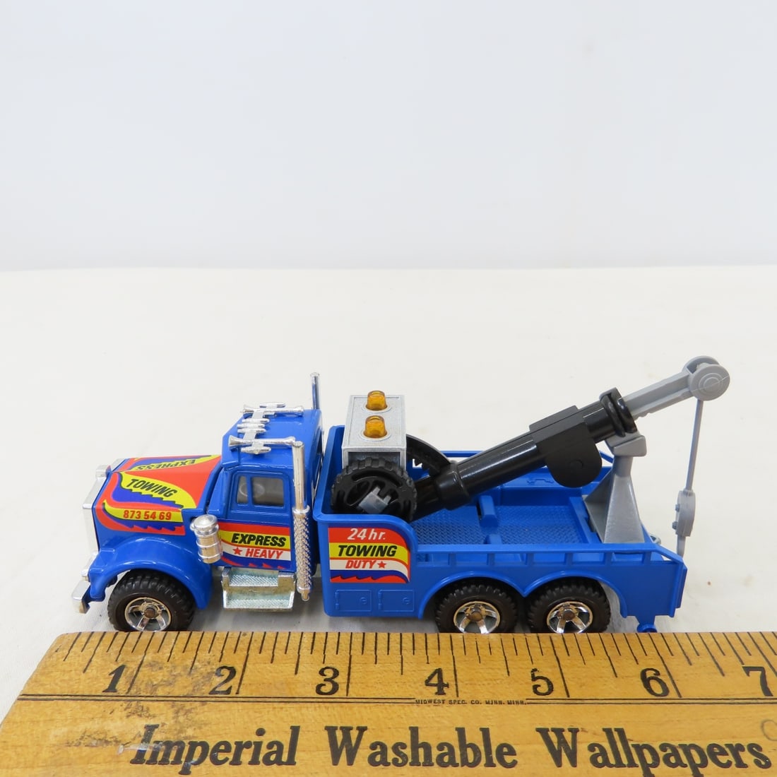10 Vintage Diecast Tow Trucks- Most are 1:50 - 3