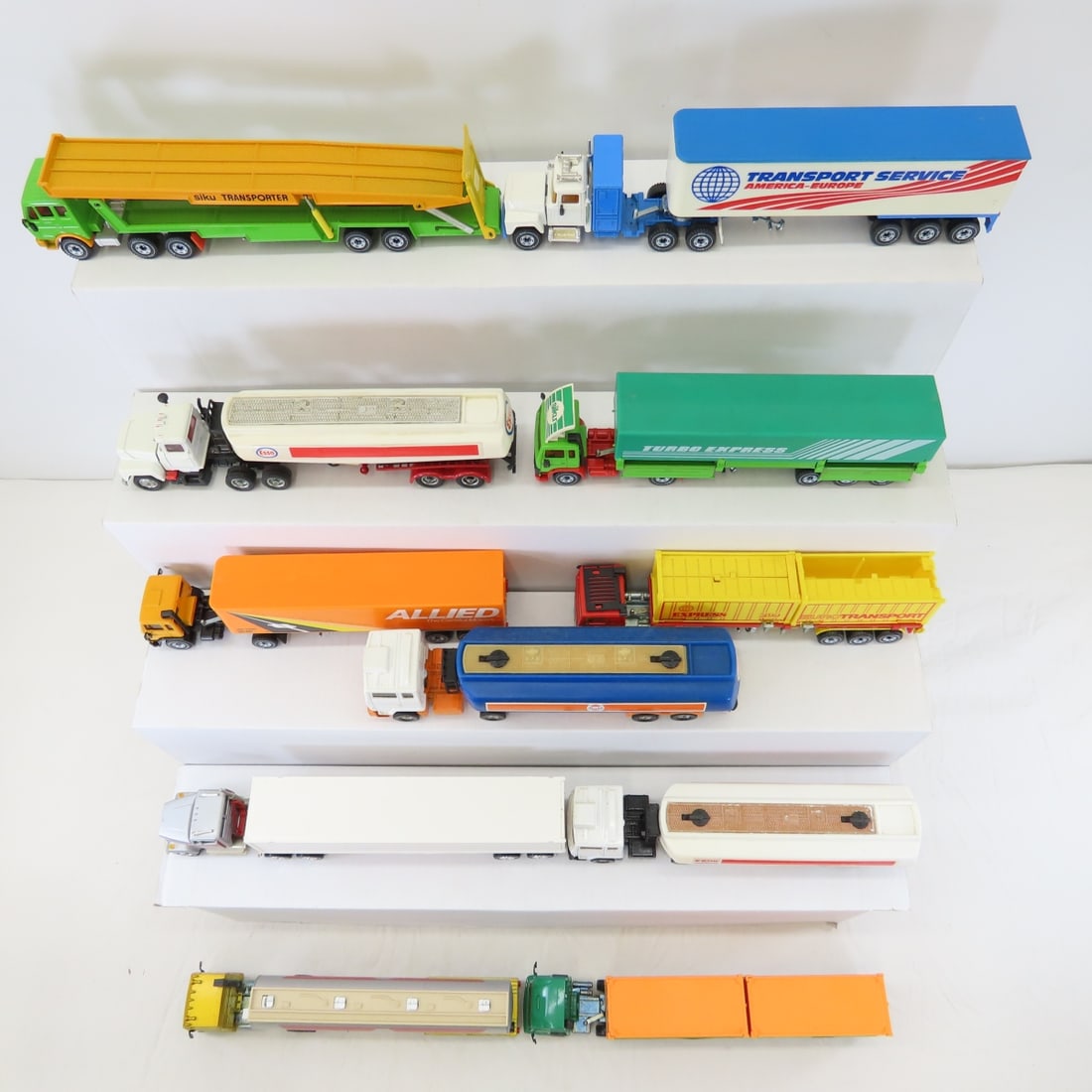 3 Corgi & 8 Siku Semis and Tankers 1:64 Scale - 2