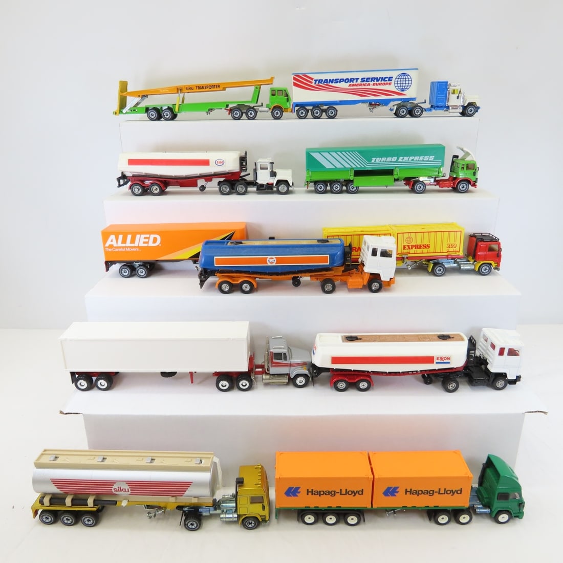 3 Corgi & 8 Siku Semis and Tankers 1:64 Scale - 3
