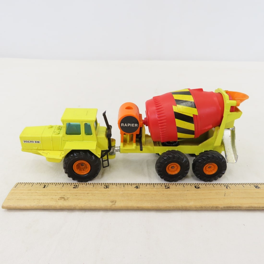 16 Diecast Concrete Mixers - most are 1:46 - 5
