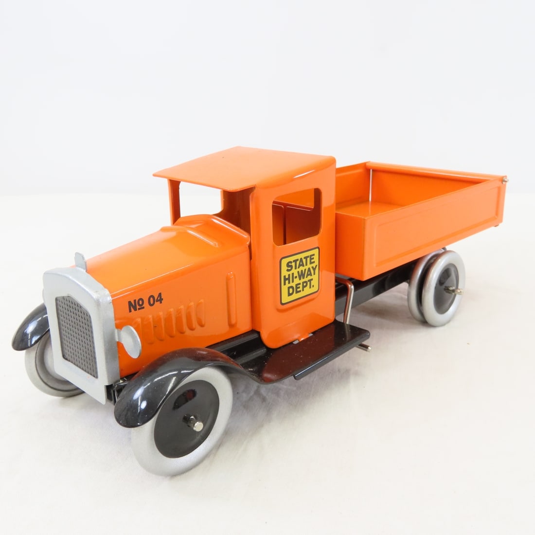SpecCast Swiss Valley & State Hi-Way Trucks - 2